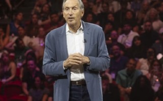 星巴克前CEO舒尔茨成为最新一位去迈阿密置业的亿万富翁