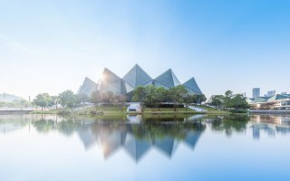 OpenClaw爆火，深圳龙岗争夺全球智能体开发者