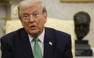 特朗普：与伊朗战事尚未结束，还剩下3554个目标，很快就会完成 “顺便提一句，下一个是古巴”