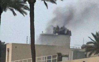 特朗普：伊朗已被“彻底击败”！美国驻伊拉克大使馆遭袭，其防空系统被摧毁