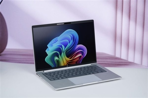 存储短缺重创PC市场！2026年出货大跌12%：入门级PC末日来了-第4张图片-51吃大瓜