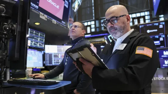 3月21日收盘:美股连续第四周下跌,道指与纳指逼近回调区间-第1张图片-51吃大瓜 3月21日收盘:美股连续第四周下跌,道指与纳指逼近回调区间-第1张图片-51吃大瓜