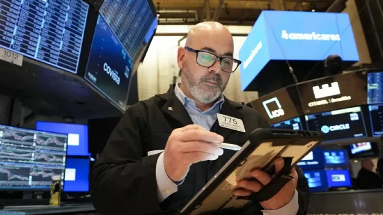 开盘：美股周二低开 伊朗冲突仍在持续-第1张图片-51吃大瓜