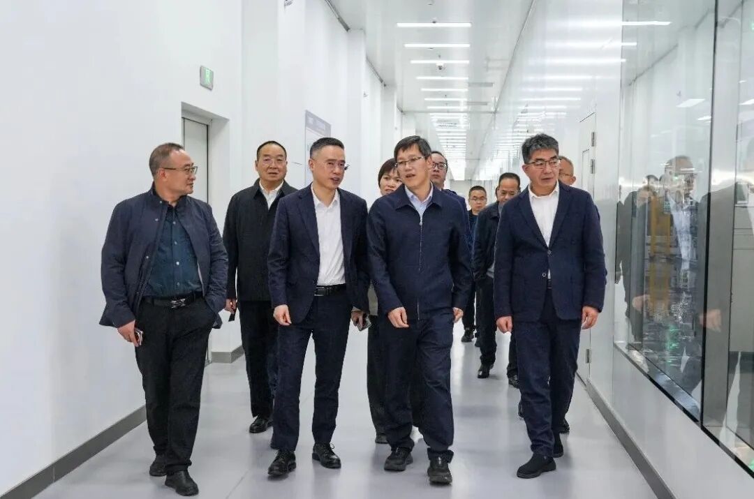 浙江省能源局局长俞奉庆一行来横店调研-第2张图片-51吃大瓜 浙江省能源局局长俞奉庆一行来横店调研-第2张图片-51吃大瓜