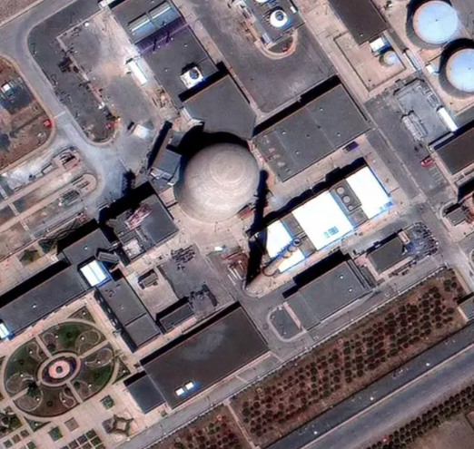 以军称空袭伊朗阿拉克重水反应堆-第1张图片-51吃大瓜 以军称空袭伊朗阿拉克重水反应堆-第1张图片-51吃大瓜