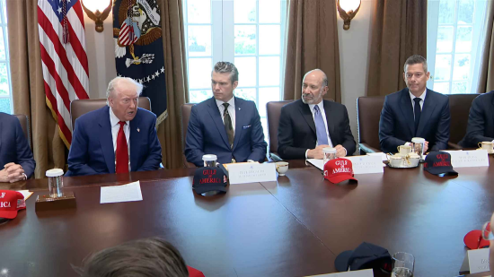 特朗普是如何把美国拖入与伊朗的战争的-第1张图片-51吃大瓜