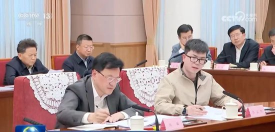 总理召开座谈会，8人发言，包括一位“90后”-第5张图片-51吃大瓜
