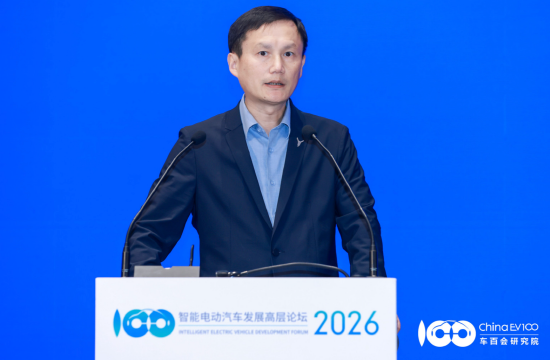 岚图总经理蒋焘：现在车辆屏幕越来越多，但这不会是未来发展趋势-第1张图片-51吃大瓜